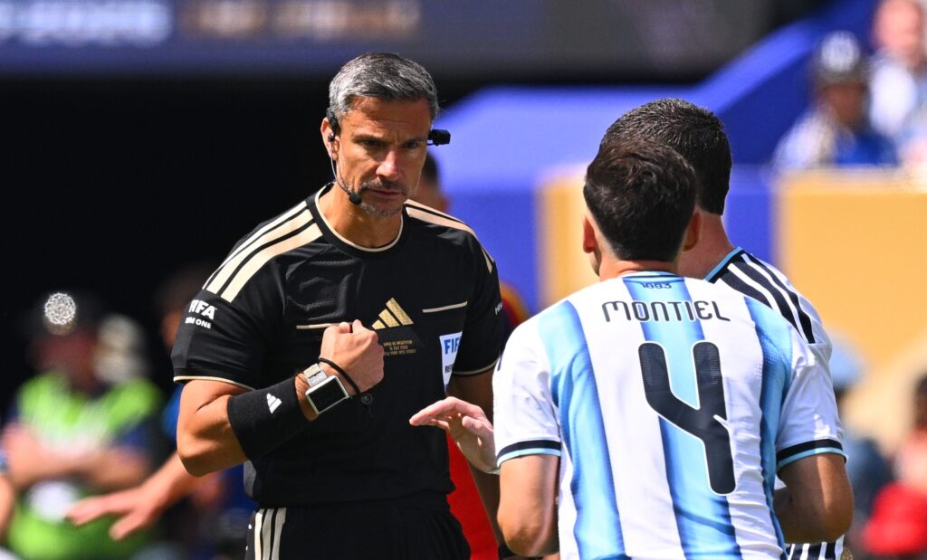 Arbitrul Slavko Vincic și-a anunțat retragerea la câteva zile după finala Cupei Mondiale