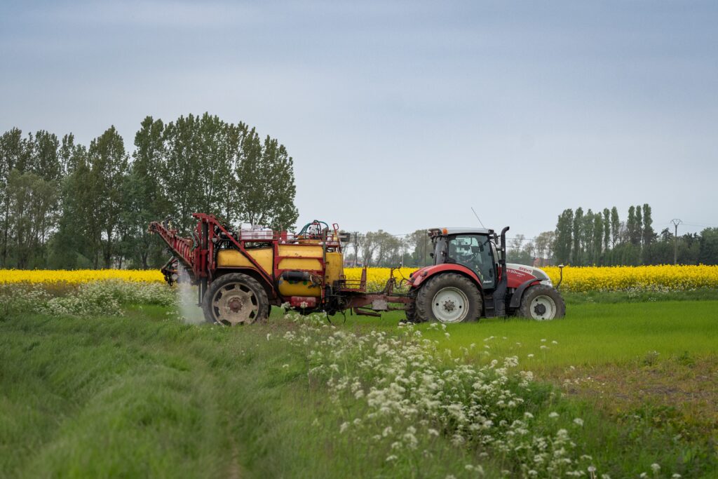 Fermierii vor primi sprijin financiar din partea UE pentru achiziția îngrășămintelor
