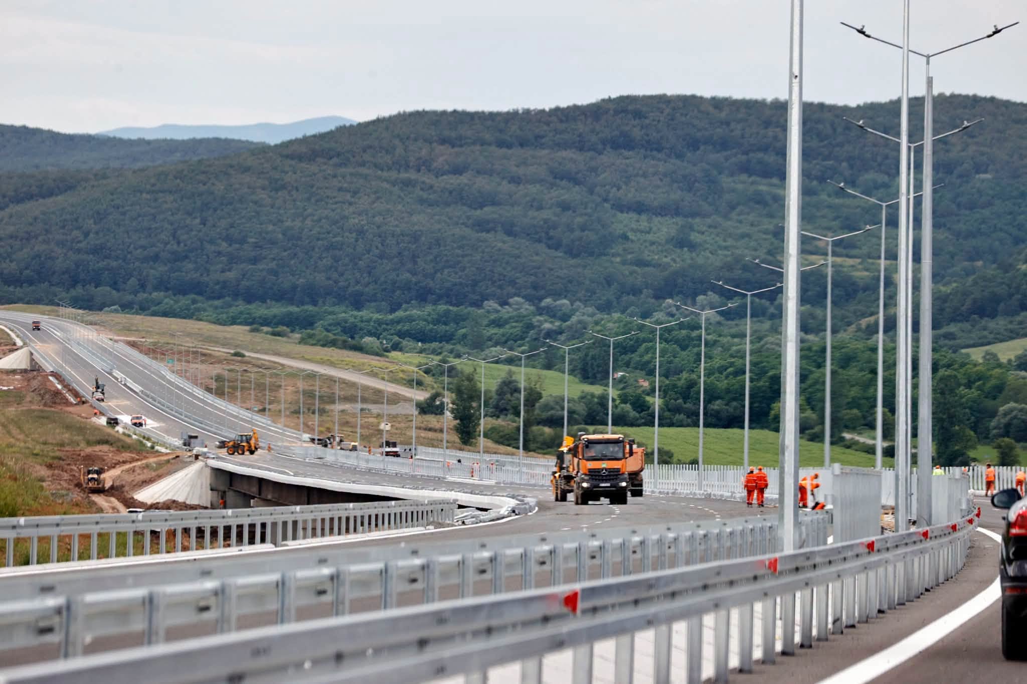 Peste 40 km din Autostrada Transilvania, deschiși până la 1 dec.