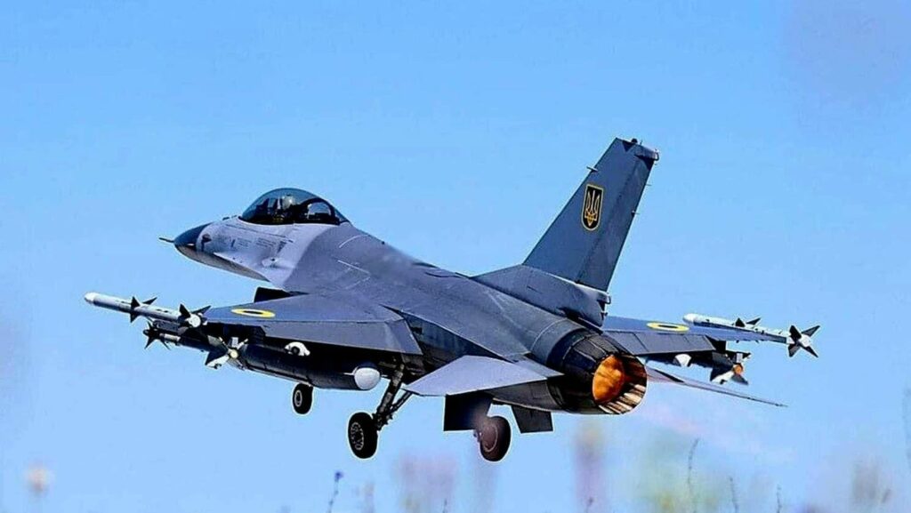 Premieră în războiul din Ucraina: Un F-16 ucrainean doboară pentru prima dată un avion de vânătoare rusesc