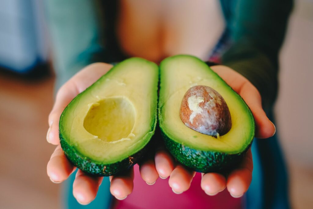 Avertisment pentru consumatori: cercetătorii au identificat fraude pe piața uleiului de avocado