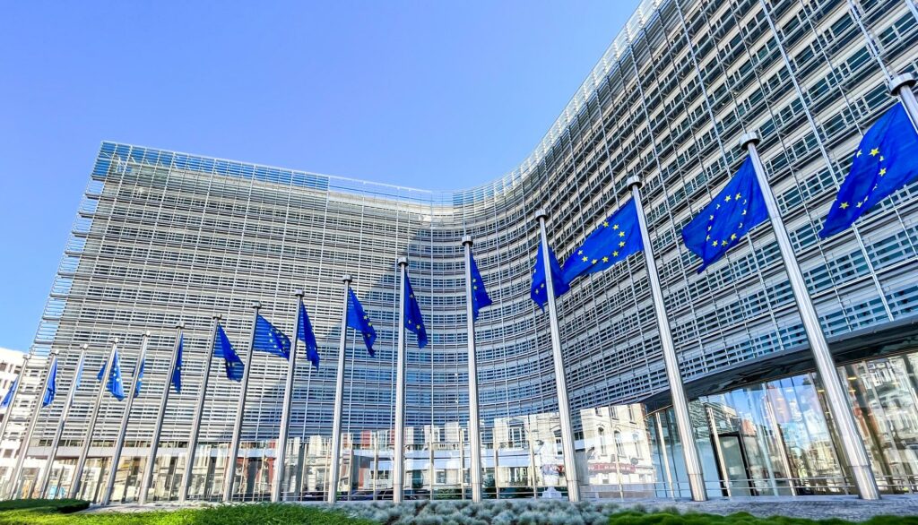 PSD: Vot împotriva României pe banii din PNRR. Social-democrații acuză PNL că a respins prelungirea termenelor