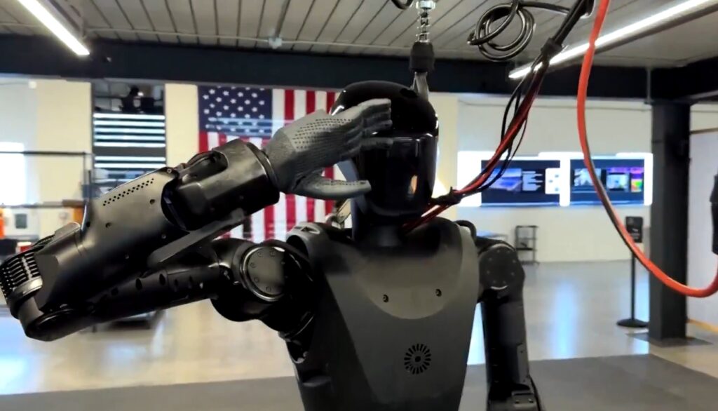 Când vor ajunge roboții umanoizi pe front? Compania care îi testează în Ucraina are deja un termen