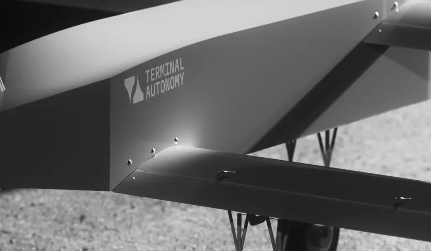 O rachetă rusească a distrus în Kiev fabrica unei companii americane care producea drone cu inteligență artificială