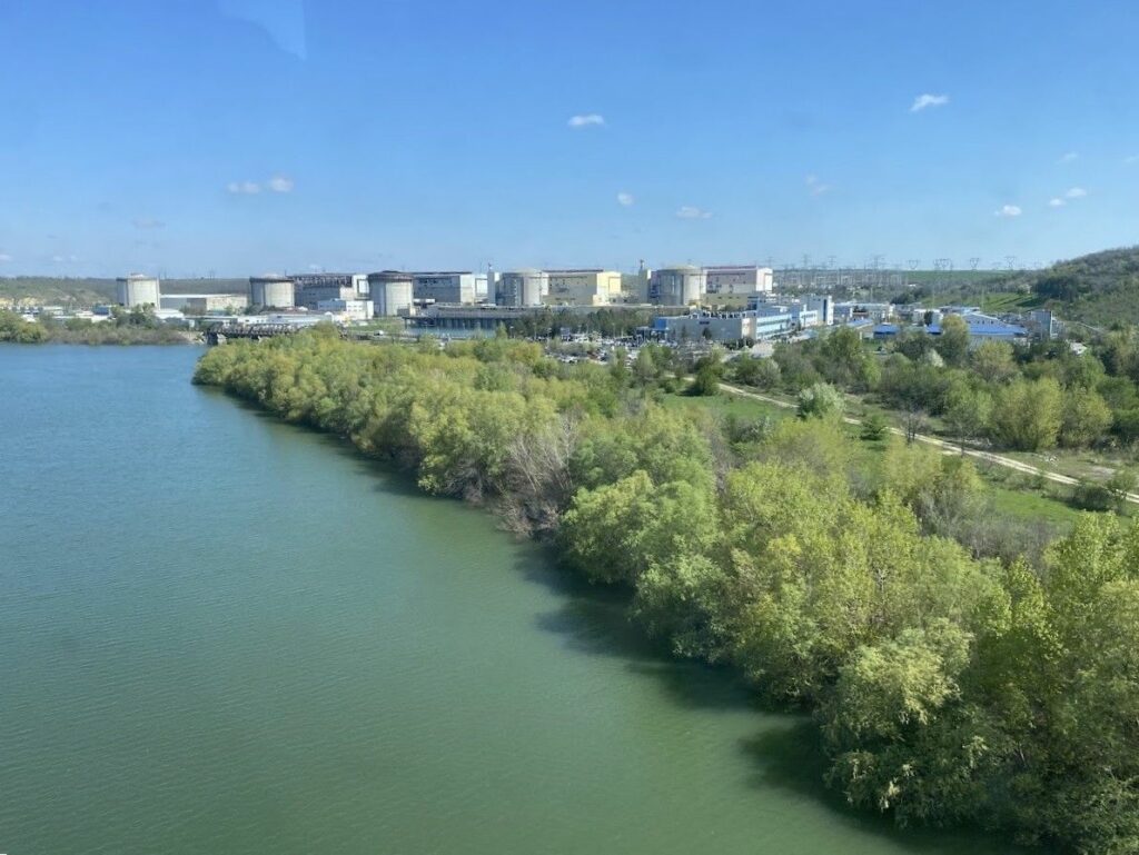 Se oprește și al doilea reactor nuclear de la Cernavodă din cauza debitului redus al Dunării