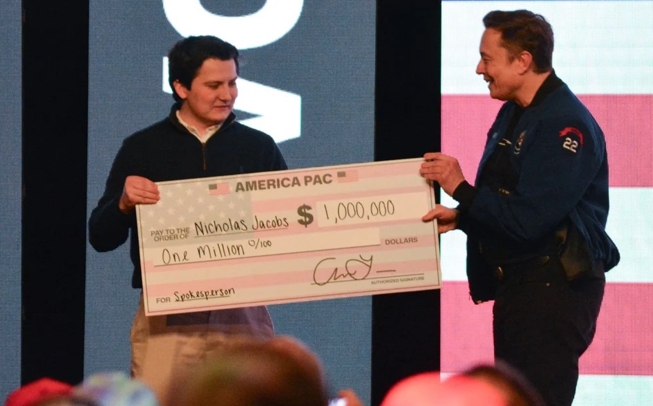 Elon Musk, investigat în Wisconsin pentru mituirea alegătorilor