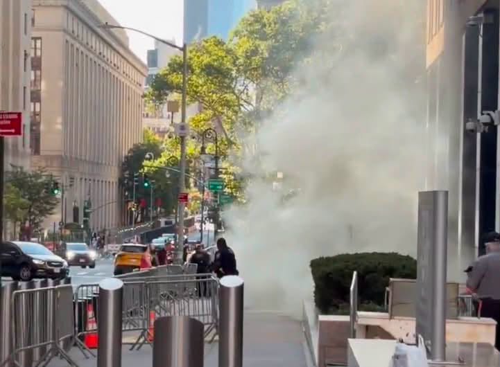 Explozie în fața unei instanțe de imigrație din New York. Un suspect a fost arestat