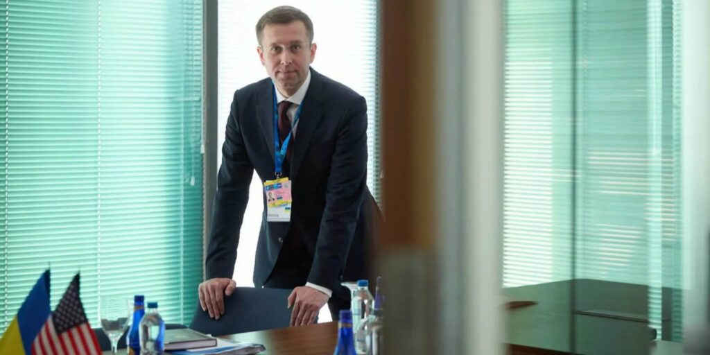 „Tehnocratul” pregătit de Zelenski pentru conducerea Ucrainei. Legătura lui Serhii Koretskyi cu România