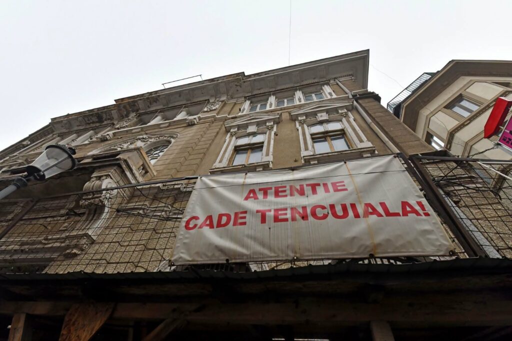 Primăria sprijină financiar reabilitarea fațadelor din centrul Capitalei. Amenzi și impozit majorat pentru cei care refuză lucrările