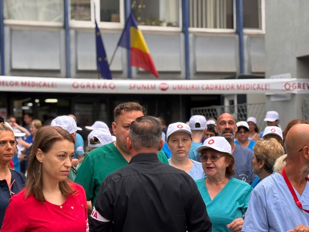 SANITAS begins general strike in the public health system