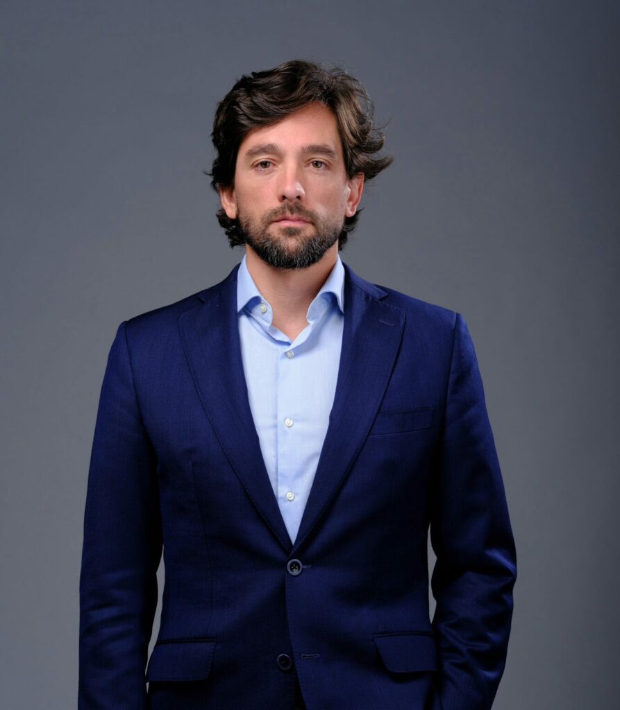 VIDEO | Adrián Vázquez, eurodeputat spaniol: România va deveni o țară – cheie a Uniunii Europene în următorii ani