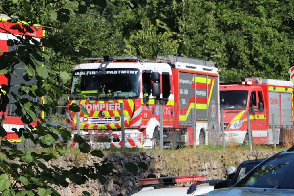 Alertă în Iași, după ce o femeie ar fi fost lovită de un tren