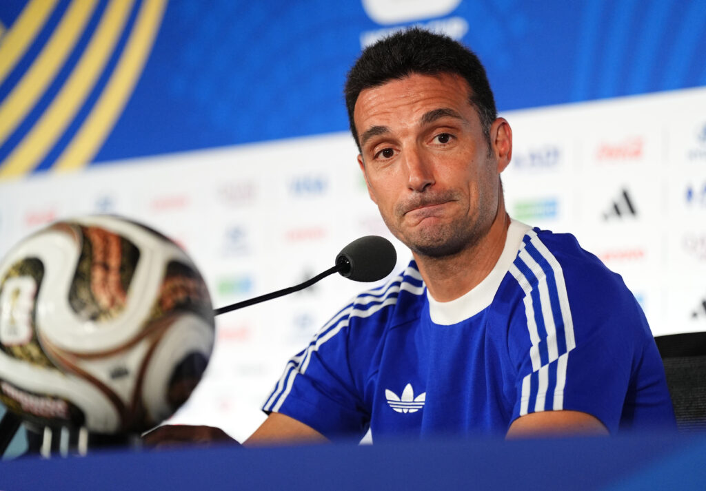 Scaloni, antrenorul echipei de fotbal a Argentinei: „Nu mai există nicio îndoială că Lionel Messi este cel mai bun fotbalist din istorie”