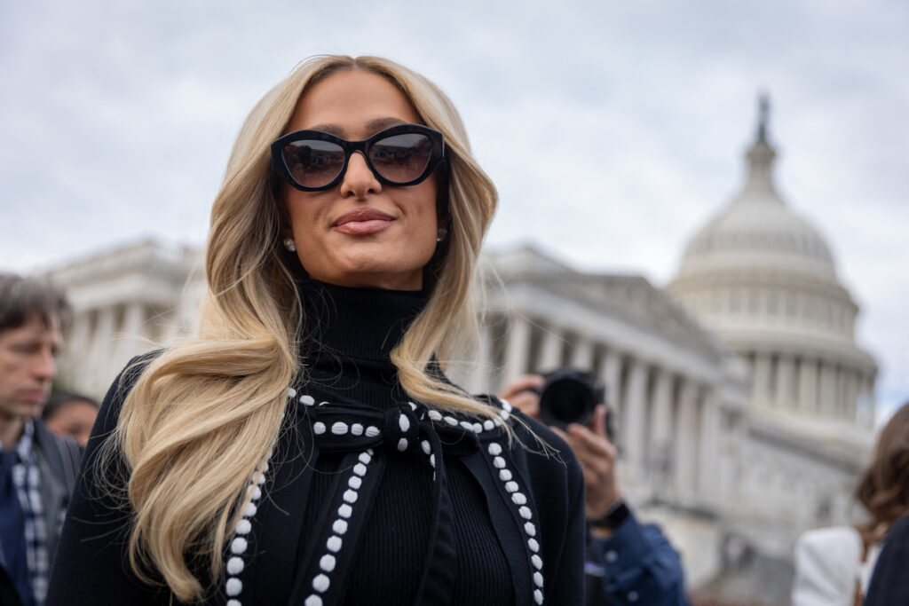Școala cu internat unde Paris Hilton susține că a fost abuzată în adolescență va fi închisă