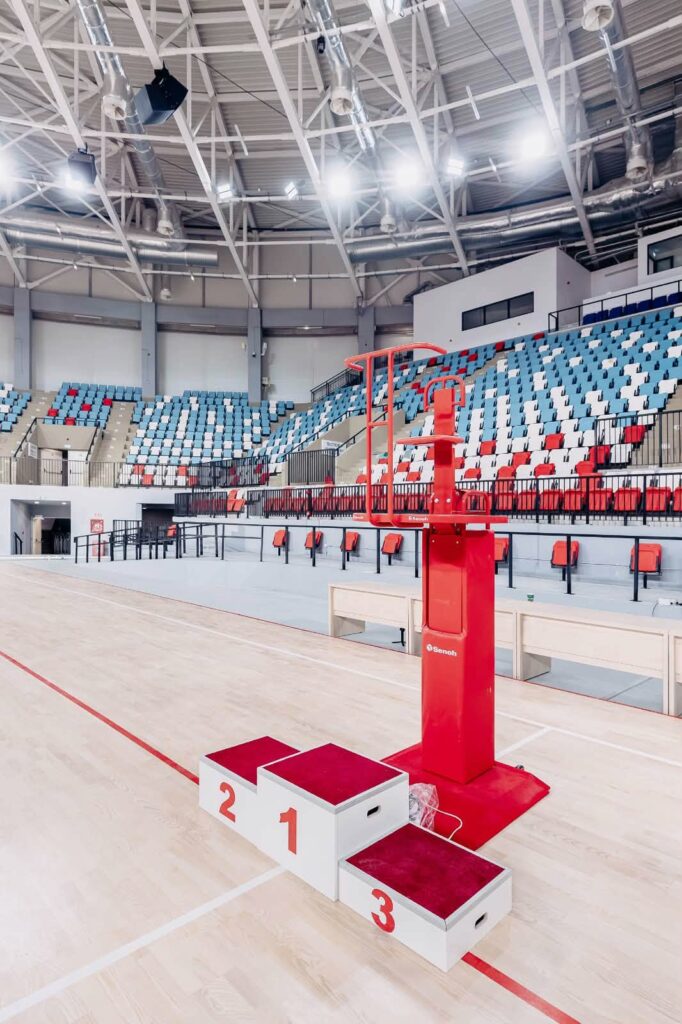 Cum arată cea mai nouă sală polivalentă din România. Va fi inaugurată cu un campionat european de baschet, iar accesul este gratuit