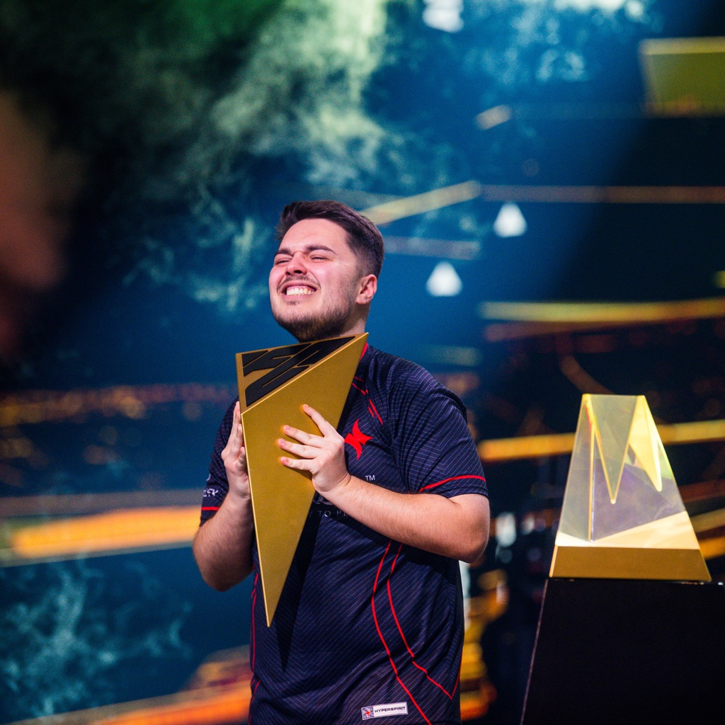 România scrie istorie în esports. Răzvan Puiu este campion mondial la EA Sports FC