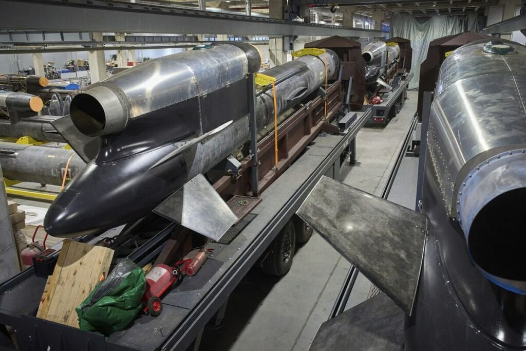 Sistemul francez care face mai precise rachetele Ucrainei: FP-5 Flamingo a lovit fabrici-cheie ale industriei de armament rusești și e abia începutul