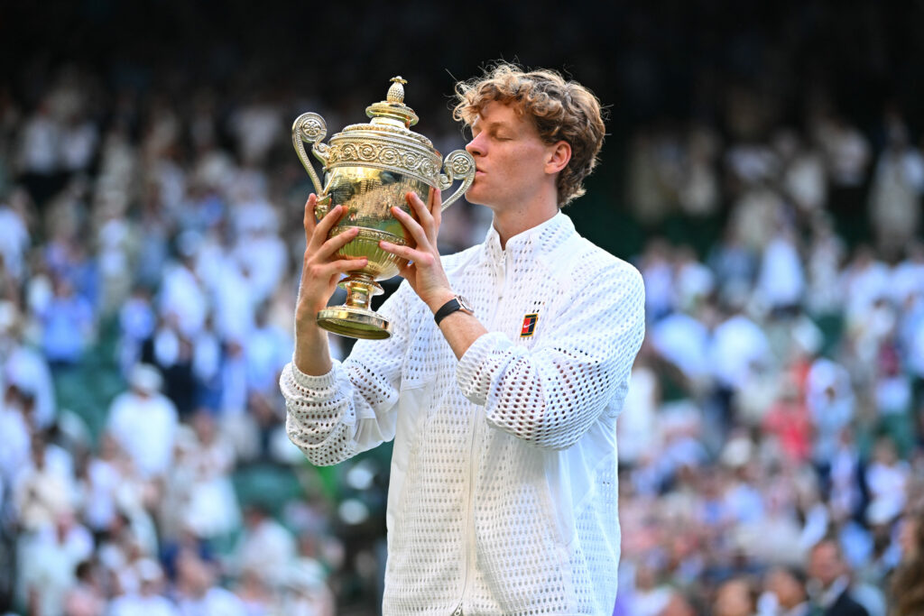 Fostul antrenor al Simonei Halep, în centrul „fabricii Sinner”. Cât costă echipa liderului mondial