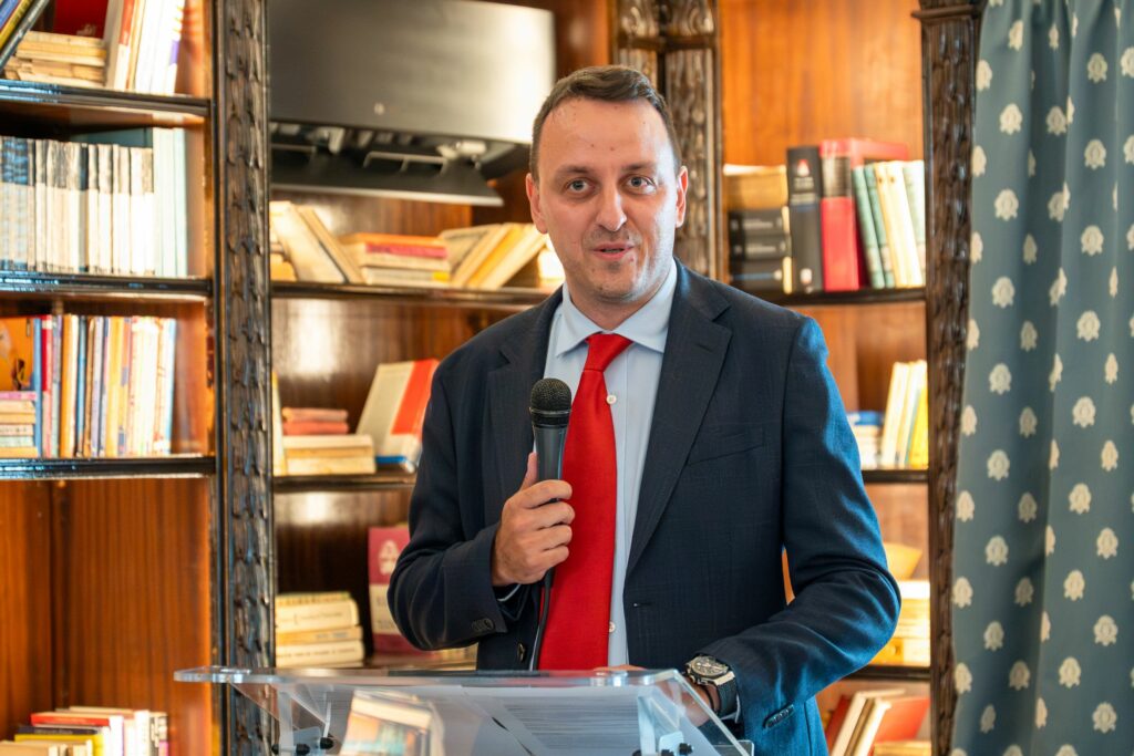 Takeda marchează 245 de ani de tradiție japoneză, prin investiții în educație și sănătate în România
