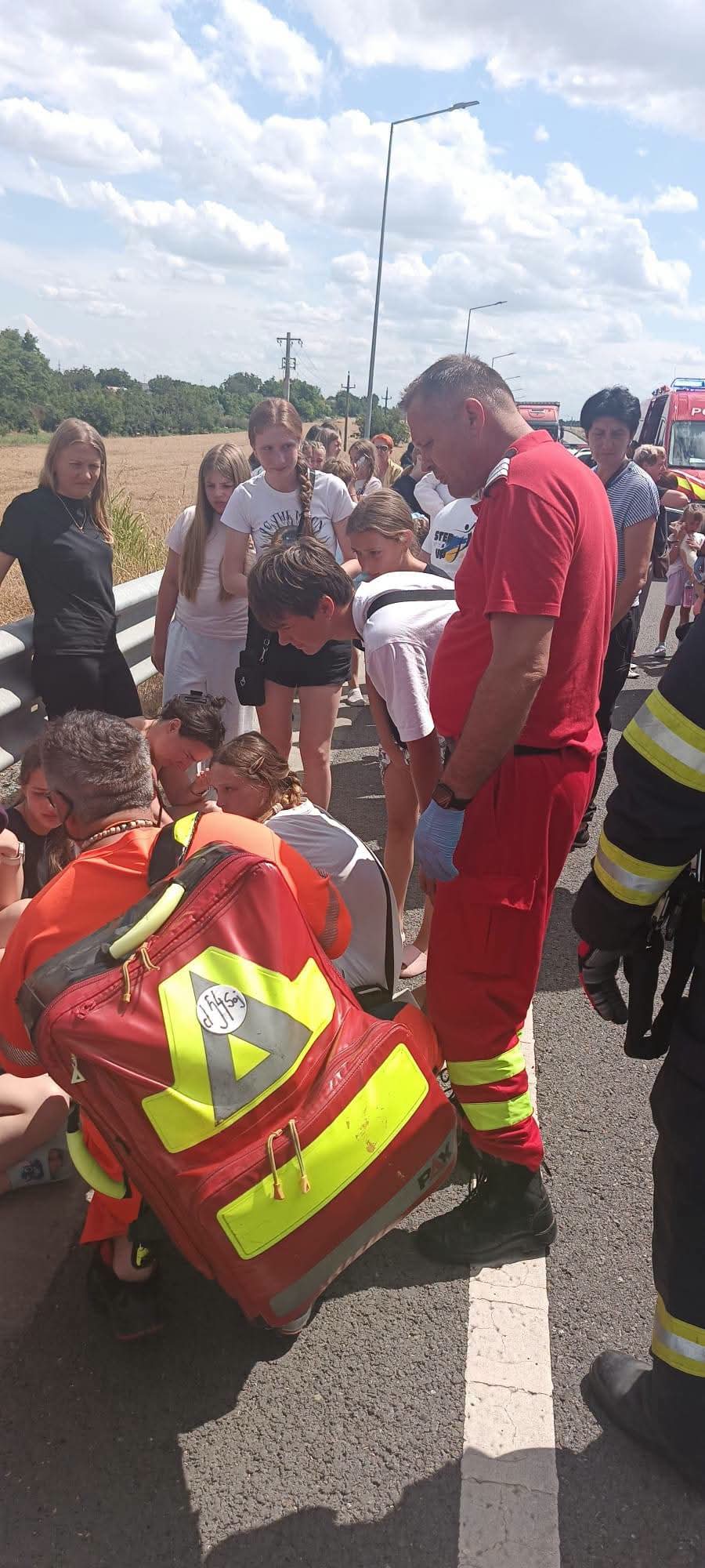Coliziune autocar-camion în Drajna, Călărași: 16 răniți