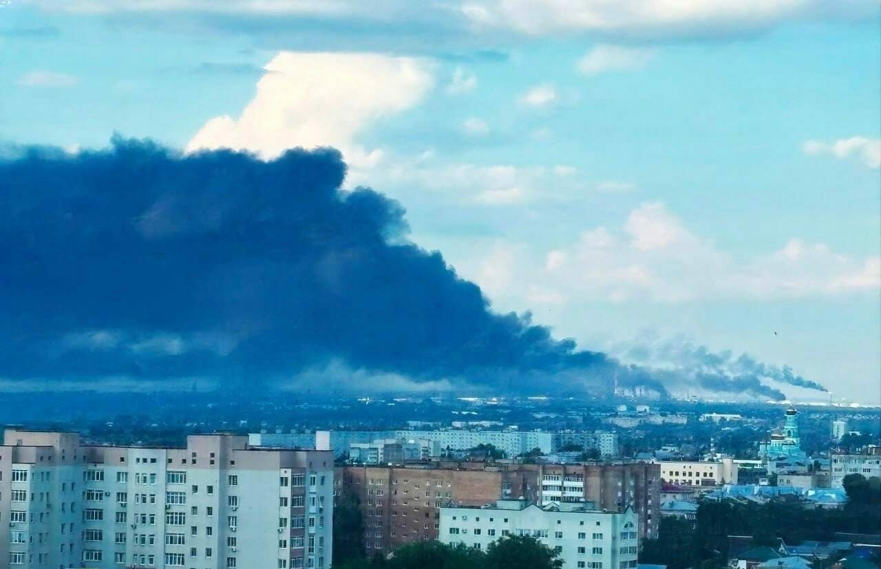 Rafinăria Sizran și un petrolier, lovite de drone ucrainene