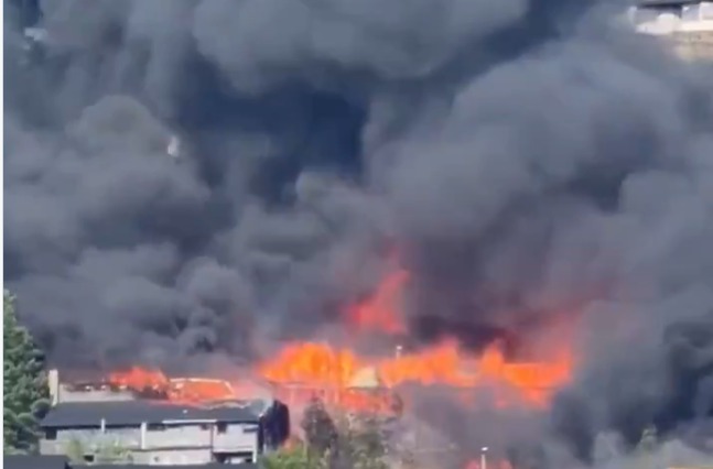 Incendiu în Norvegia: Peste 100 de locuințe au fost distruse de flăcări