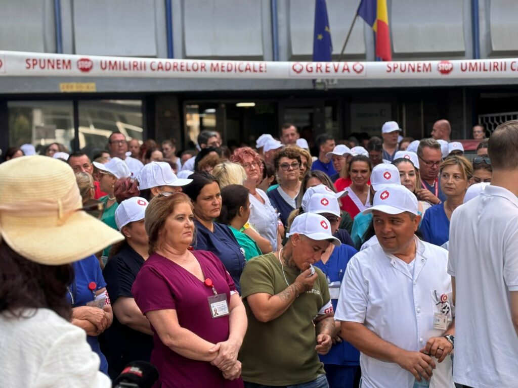 Proteste în sute de spitale din România. Cadrele medicale amenință cu greva generală din 28 iulie. Anunțul federației SANITAS
