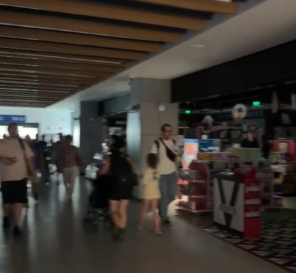 Pană de curent uriașă în București. Alimentarea cu energie întreruptă inclusiv la Aeroportul Otopeni