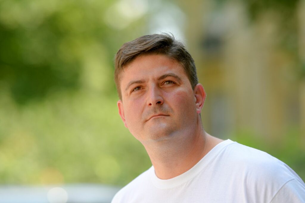 Dimitriu (USR) acuză PSD că vrea să dea AEP toată puterea de a dizolva partide: „Este aberant”
