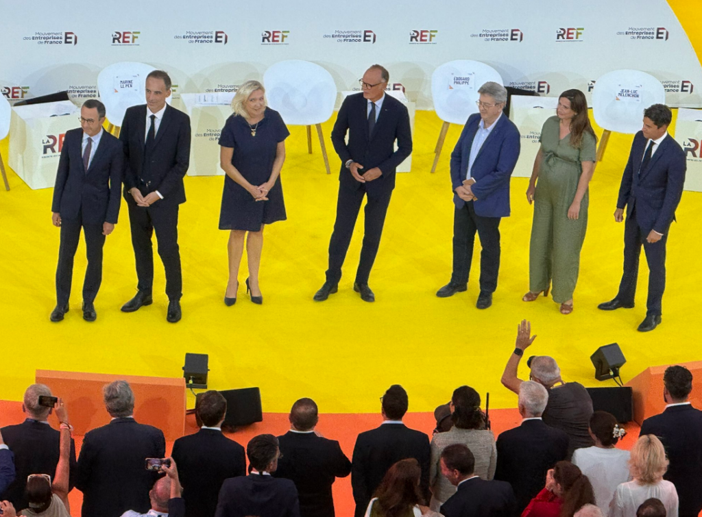 Dezbatere cu scântei în Franța, în cursa pentru Élysée: Le Pen atacă UE, Mélenchon provoacă patronii, iar foștii premieri ai lui Macron se înfruntă