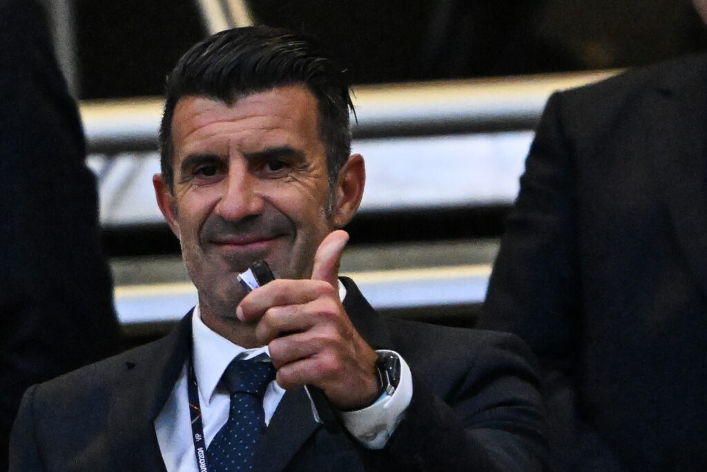 Luís Figo îl atacă dur pe Gianni Infantino și îi cere să demisioneze: "Trebuie să plece. Acum"
