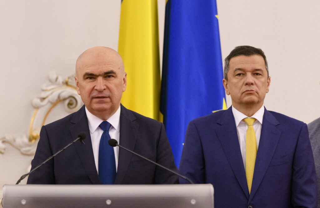Liberalii și social-democrații se acuză reciproc pentru blocajul Legii salarizării. În joc sunt 770 de milioane de euro din PNRR