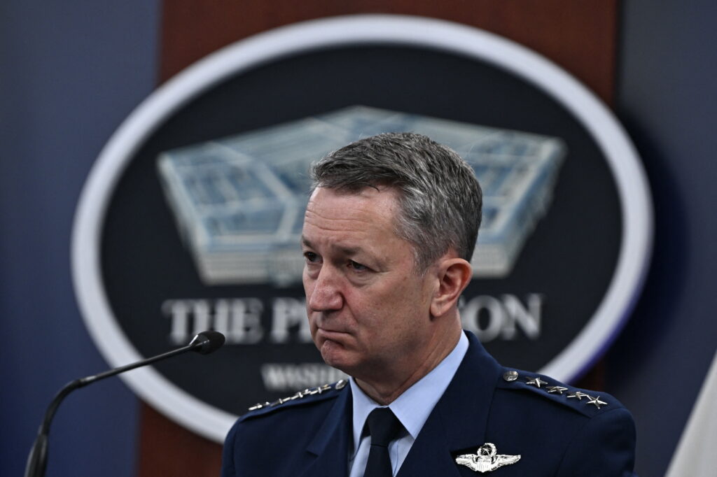 Liderii militari americani caută o cale de ieșire din războiul din Iran: Puterea aeriană are limitele sale