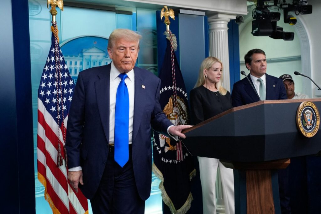 Blocaj în Senatul SUA: candidatul lui Trump la conducerea Justiției face concesii pentru a obține voturile decisive