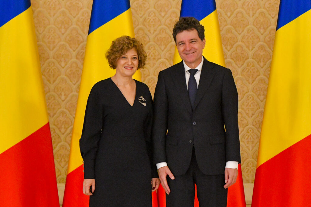 Ce spune Oana Gheorghiu despre inițiativa AUR privind suspendarea lui Nicușor Dan: „Dacă cineva vrea să facă rău cu adevărat acestei țări, acesta este lucrul pe care ar trebui să-l facă”
