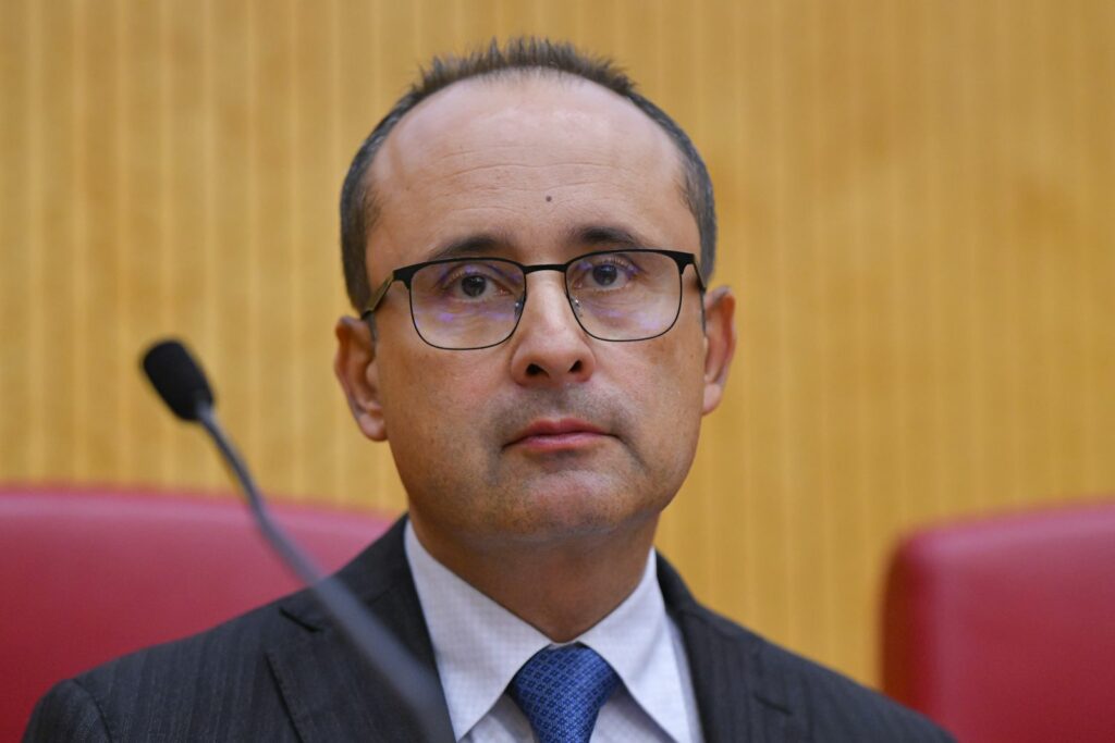 Ce se întâmplă cu facturile la electricitate ale românilor? Cristian Bușoi: Furnizorii nu intenționează să modifice prețurile