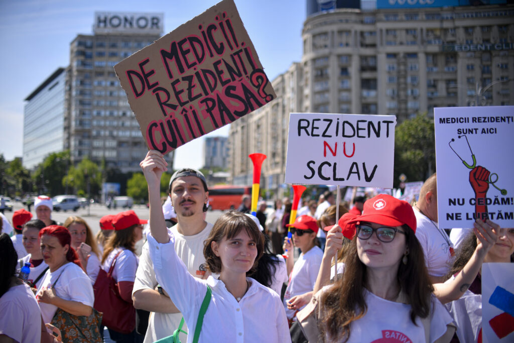 Federația „Solidaritatea Sanitară” pune proiectul legii salarizării la dispoziția angajaților: Își pot calcula noile venituri și pot spune dacă sunt mulțumiți sau nu