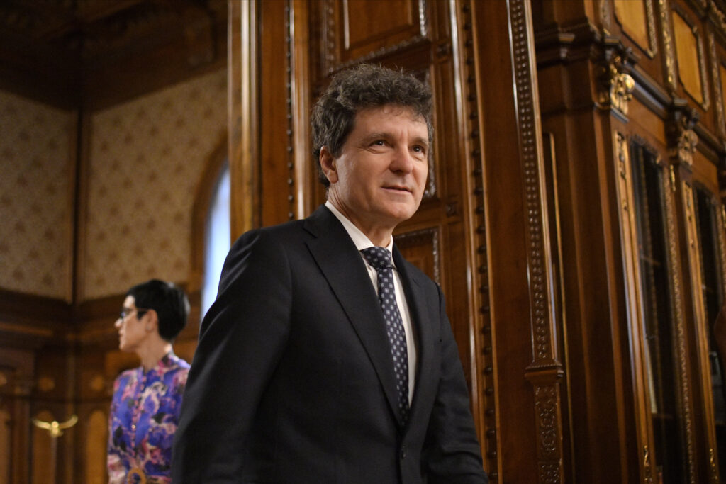 Nicușor Dan nu garantează adoptarea Legii salarizării până la finalul anului: „Până la urmă a fost un eșec”. „Agențiile de rating se vor uita la două lucruri”