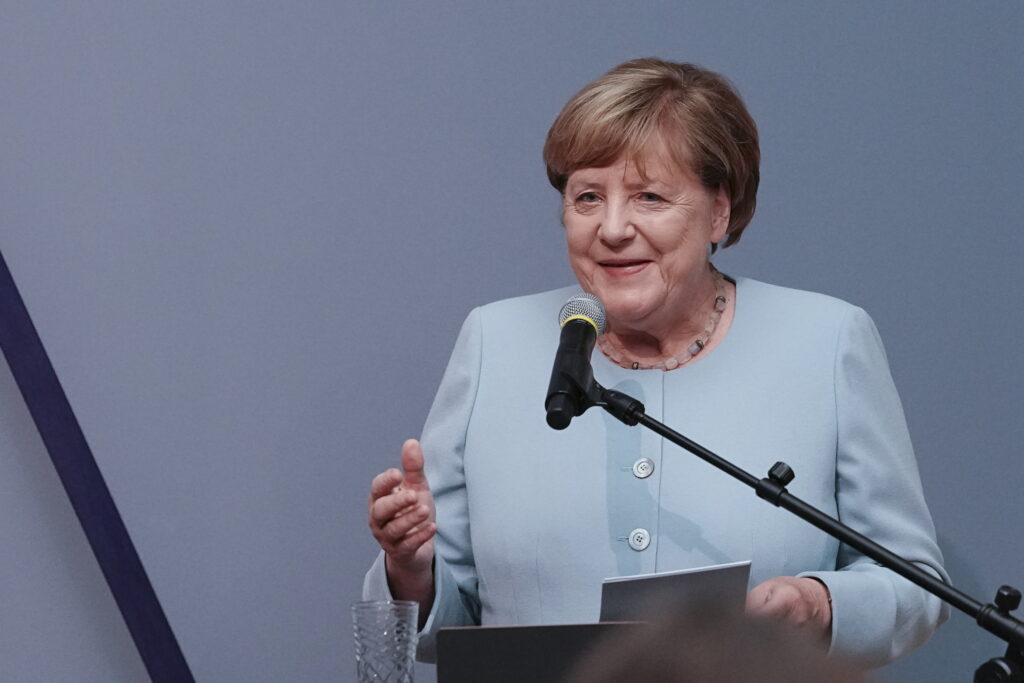 Angela Merkel, avertisment înaintea alegerilor din Saxonia-Anhalt: „Trebuie să luptăm pentru democrație”