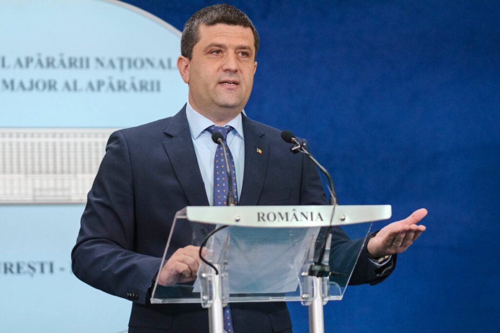 Radu Miruță, despre comenzile prin SAFE: "Nu cumpărăm de pe raftul altor țări". Aproape 100 de vehicule COBRA II, în producție la Mediaș