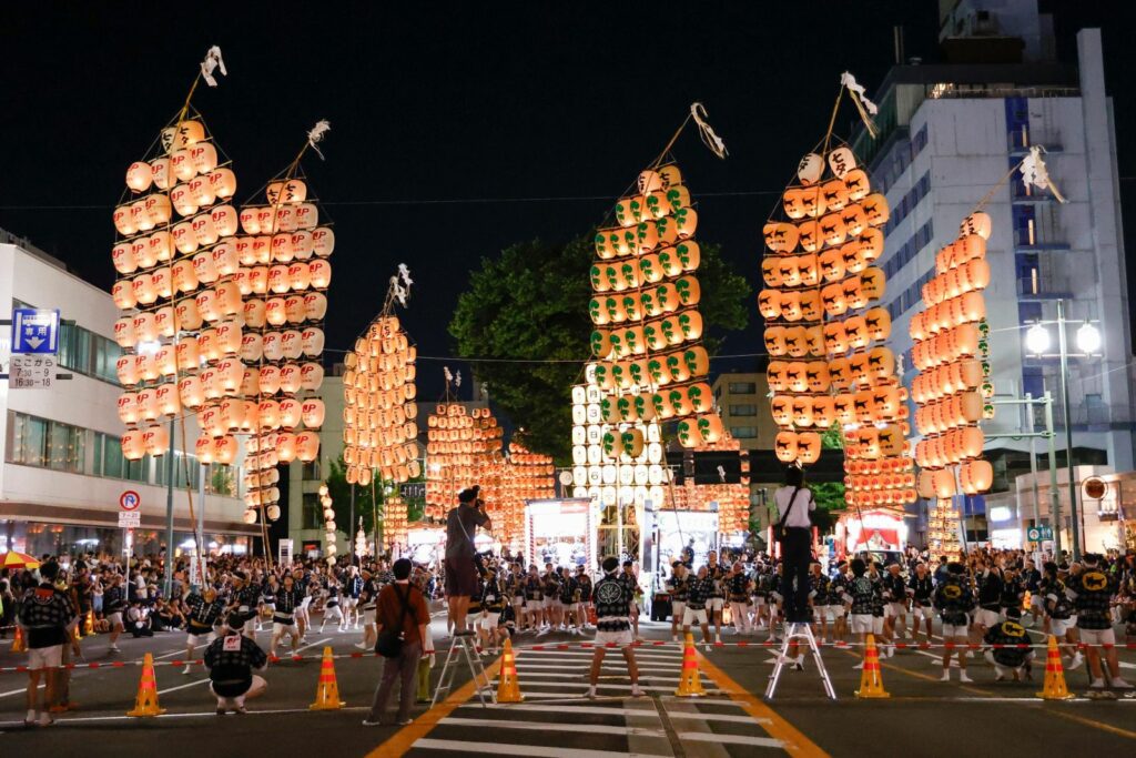 Spectacol impresionant la festivalul Kanto din Japonia: tradiția veche de secole care atrage mii de turiști
