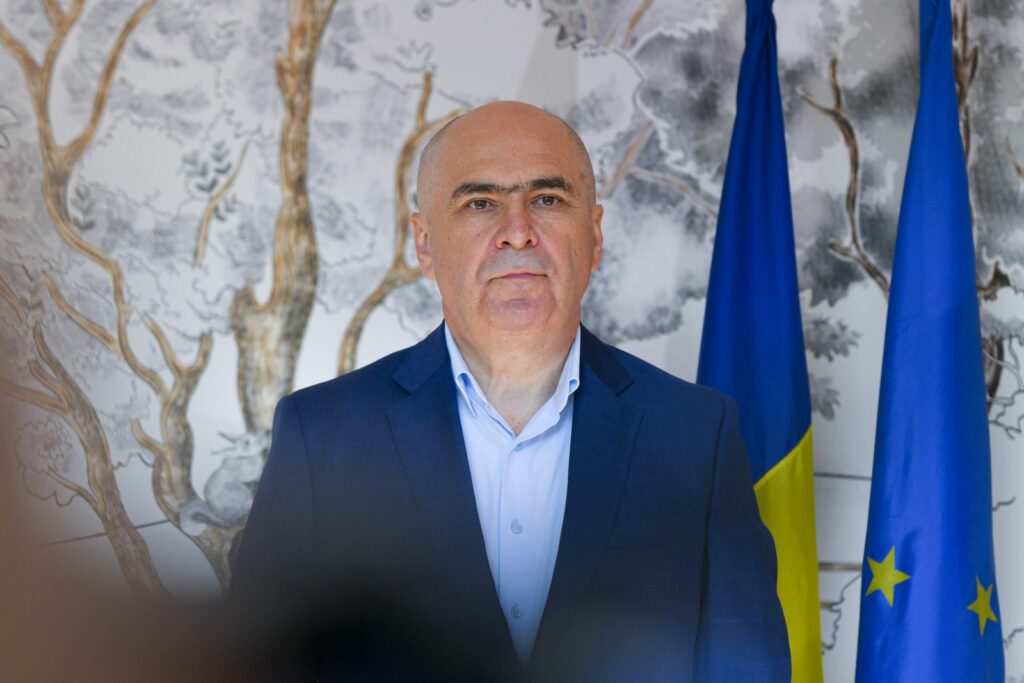 Bolojan: Debitul Dunării este la un minim istoric. Se iau măsuri de urgență pentru Centrala de la Cernavodă