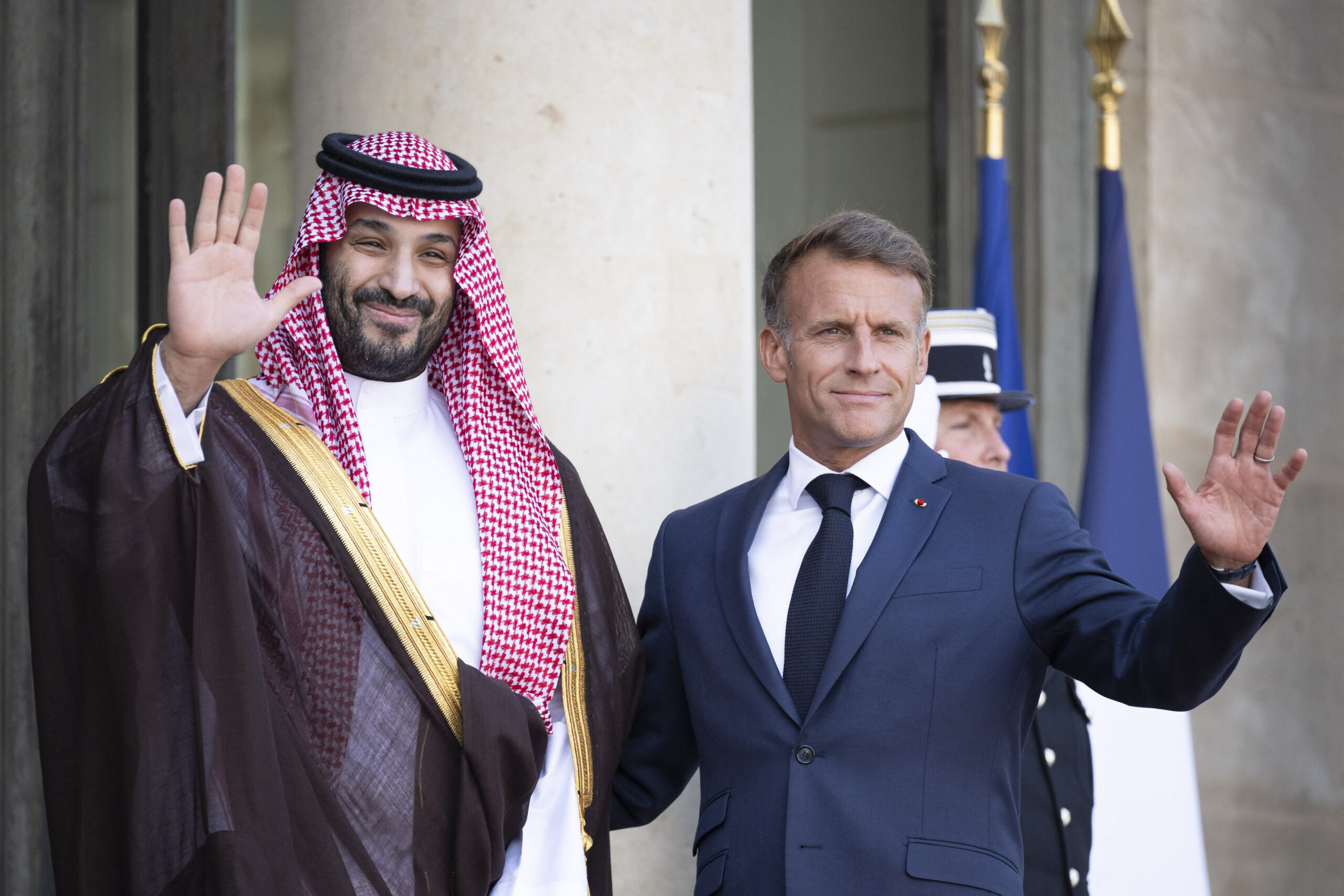 Un parc tematic inspirat de benzile desenate japoneze va fi construit lângă Paris. Macron, cunoscut fan al manga