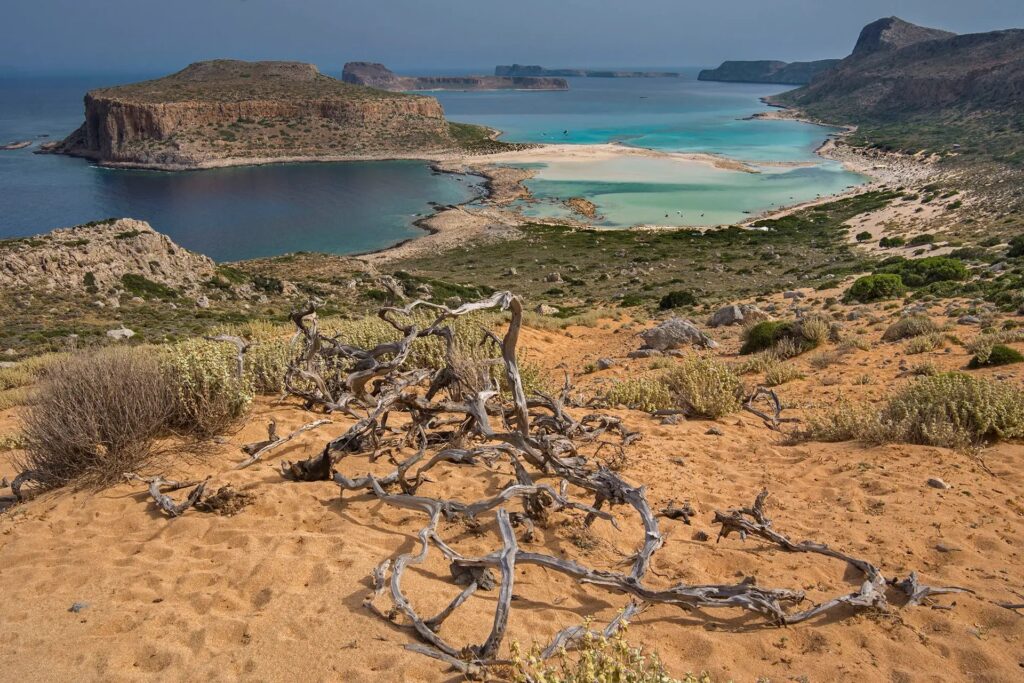 Reguli noi pentru celebra plajă Balos din Grecia. Accesul turiștilor ar putea fi limitat pe intervale orare