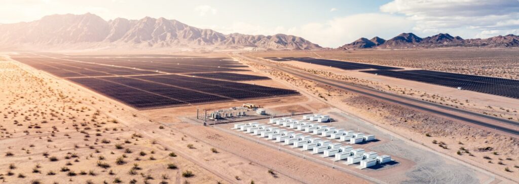 Elon Musk își alimentează supercomputerul AI cu baterii Tesla. Miza uriașă din spatele proiectului