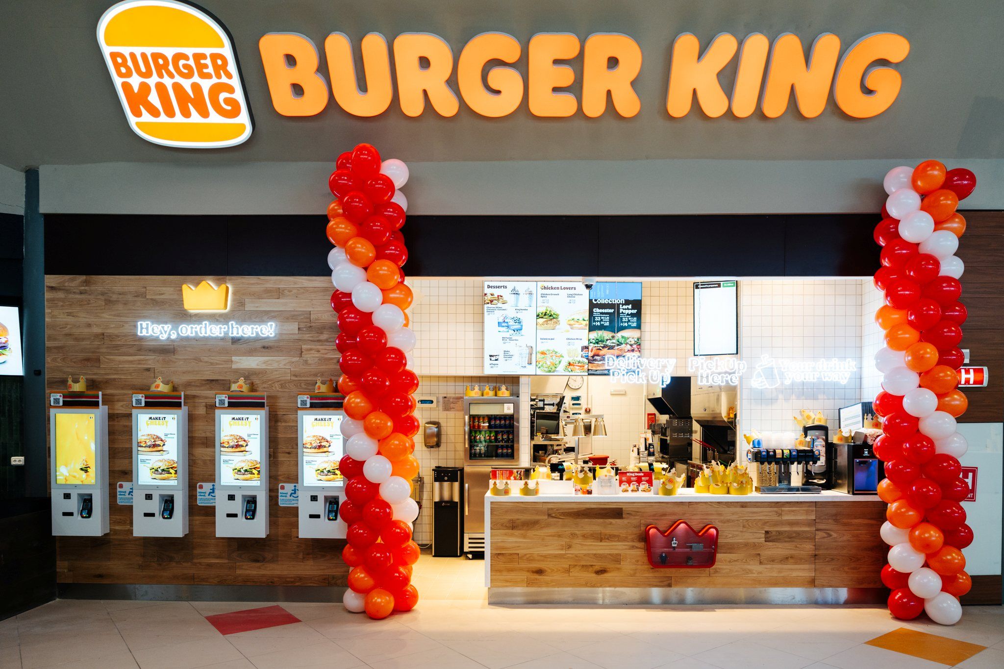 Imagine asociată subiectului: Burger King deschide un nou restaurant în Deva, la Shopping City Deva