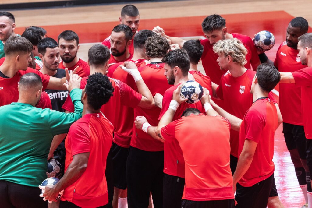 Dinamo își testează forțele în Portugalia. Programul și lotul campioanei României la handbal