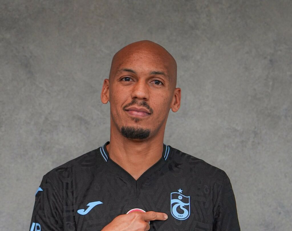 Fabinho i se alătură lui Mohamed Salah la Trabzonspor. Foști câștigători ai Ligii Campionilor cu Liverpool
