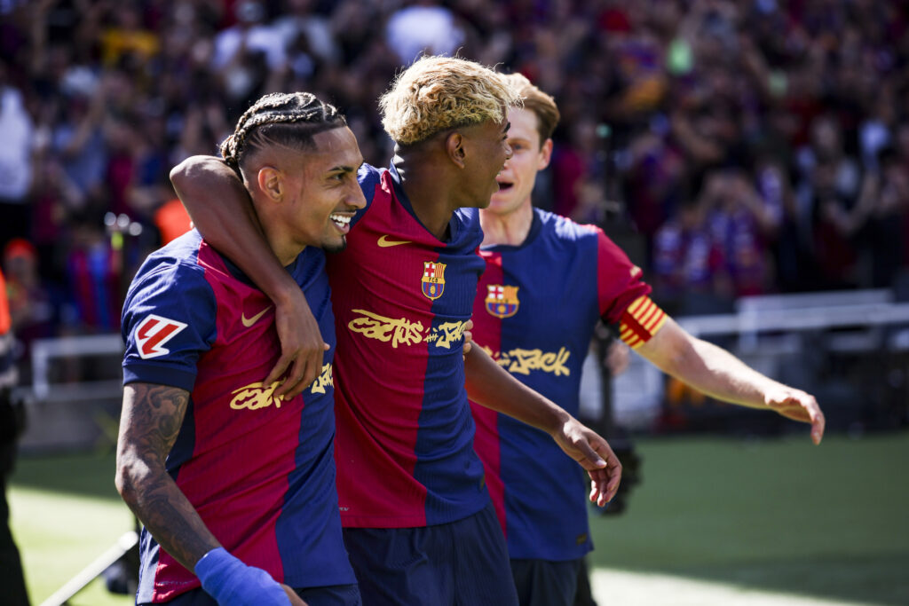FC Barcelona rămâne lider în La Liga după două etape, fără gol primit. Unde se află echipele românilor Radu și Rațiu