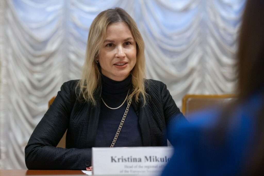 BEI: Uniunea Europeană nu poate garanta aderarea Ucrainei